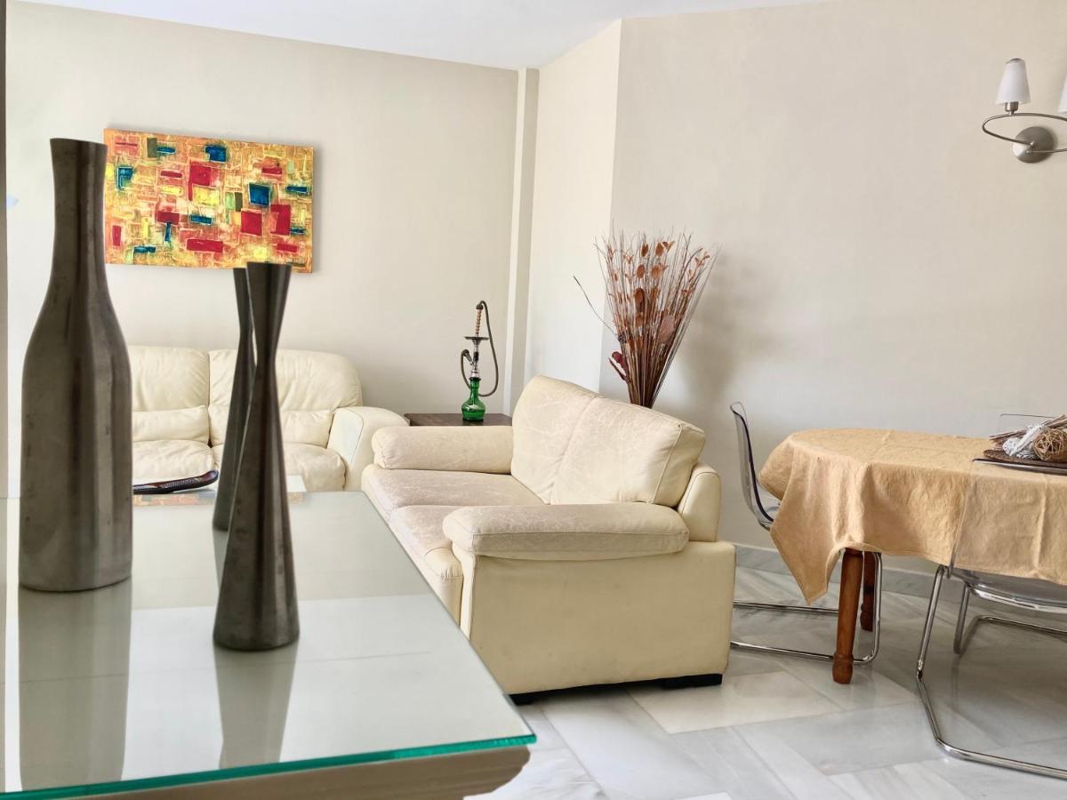 Apartamento En Puerto Marina ベナルマデナ エクステリア 写真