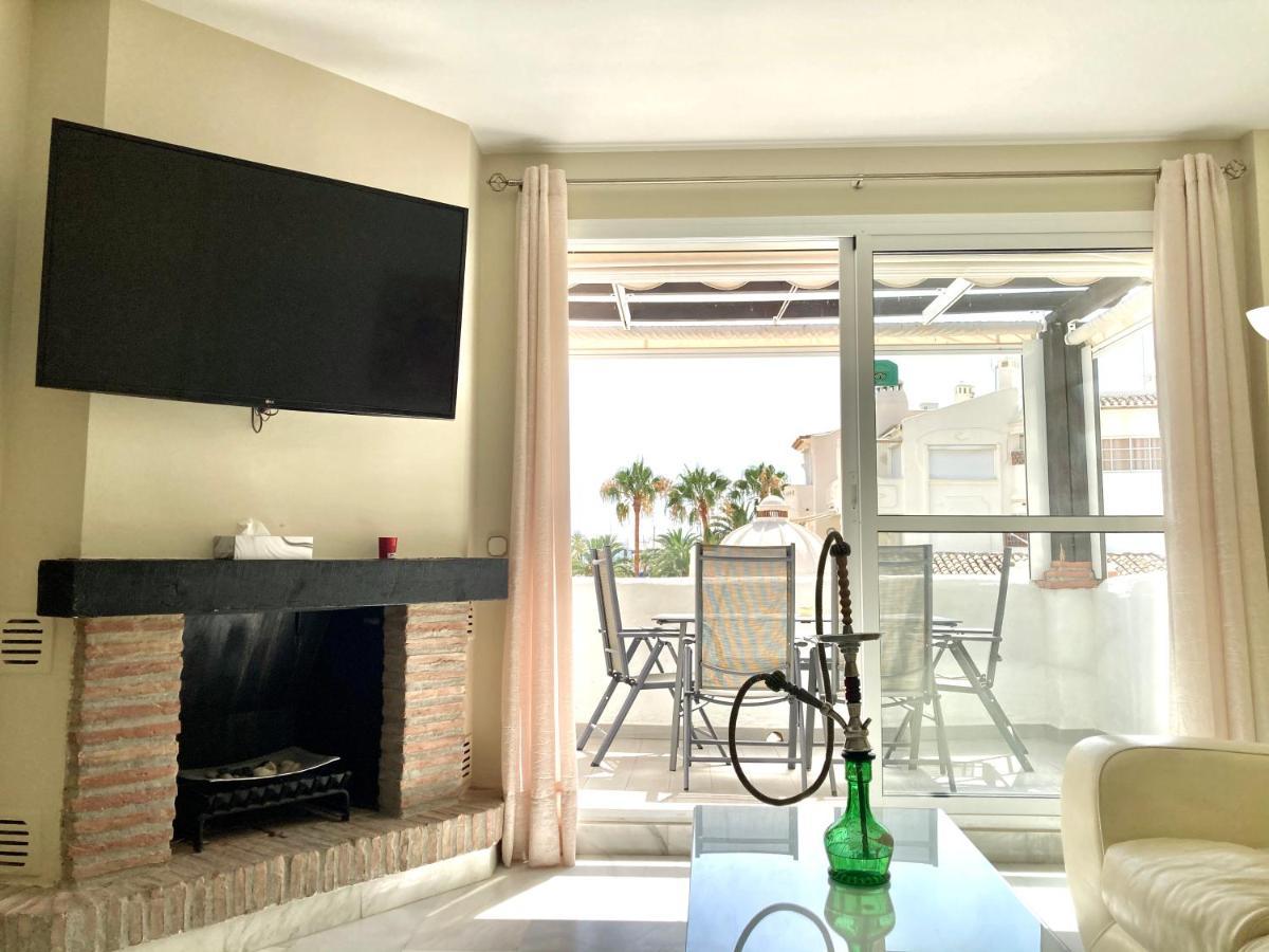 Apartamento En Puerto Marina ベナルマデナ エクステリア 写真